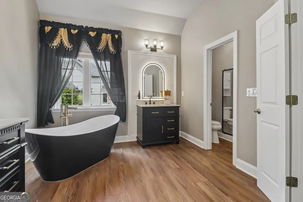 5715 Catalpa CT Cumming, GA 30040