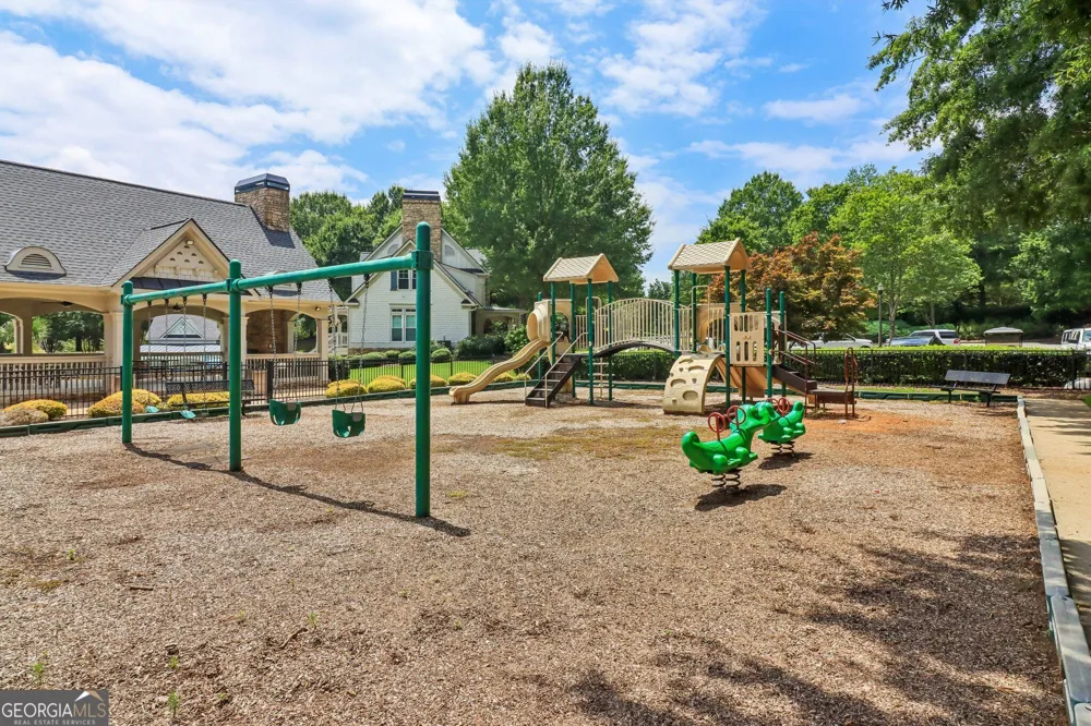 5715 Catalpa CT Cumming, GA 30040