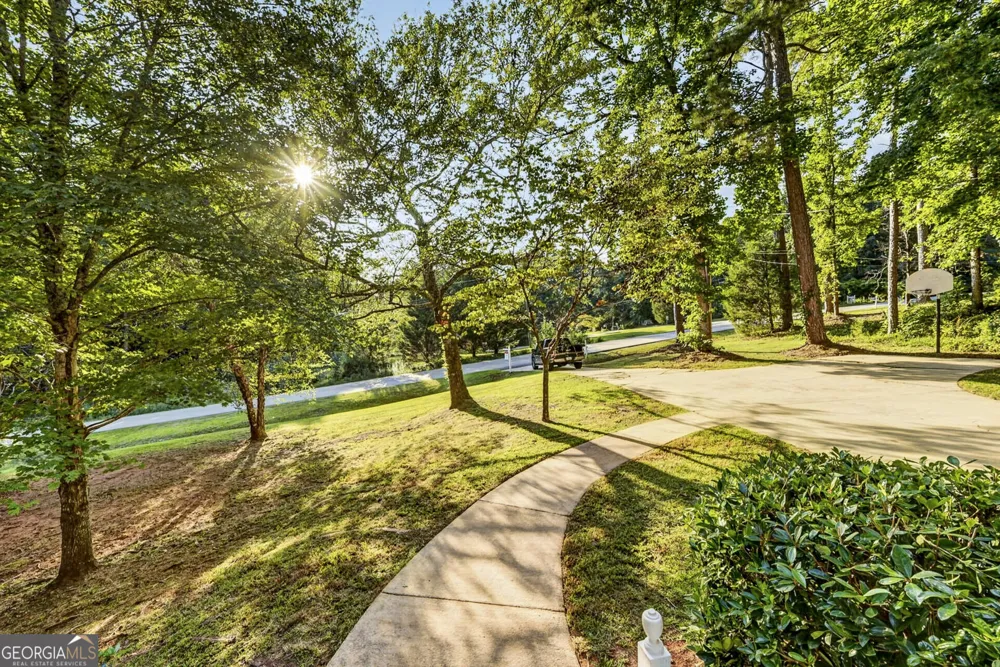 106 McKinley CIR LaGrange, GA 30240