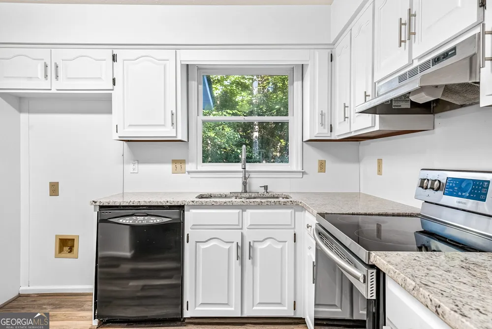 106 McKinley CIR LaGrange, GA 30240