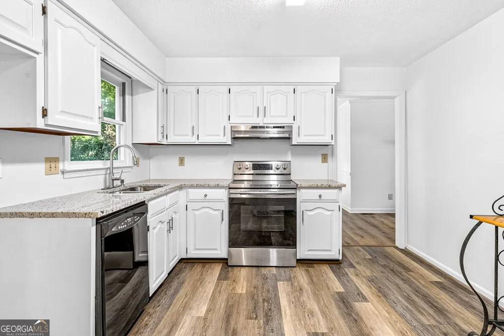 106 McKinley CIR LaGrange, GA 30240