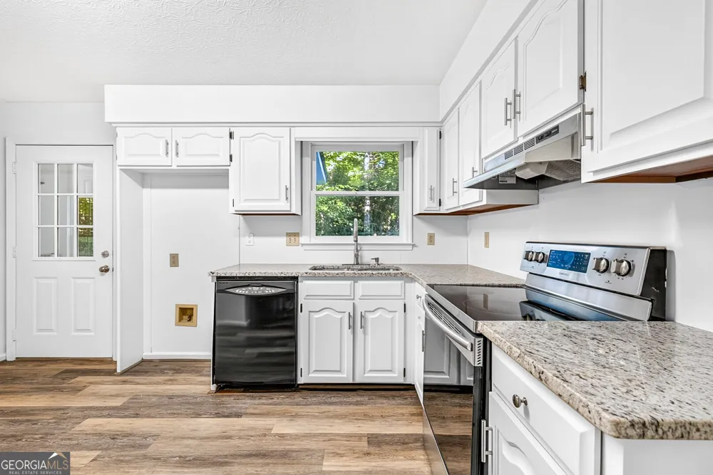 106 McKinley CIR LaGrange, GA 30240