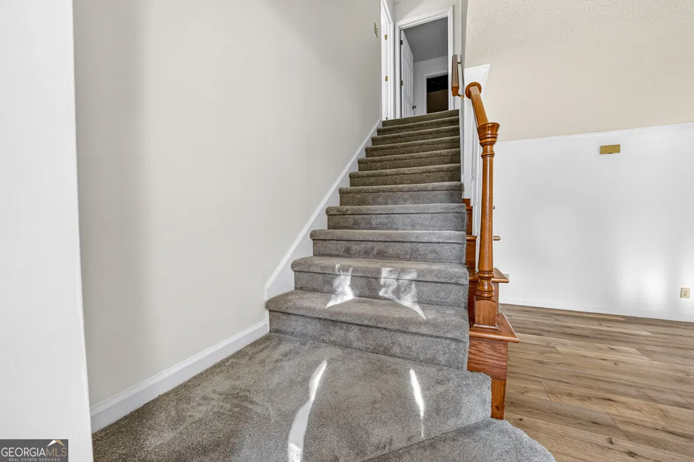 106 McKinley CIR LaGrange, GA 30240
