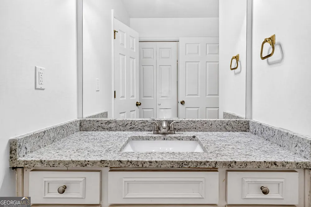 106 McKinley CIR LaGrange, GA 30240