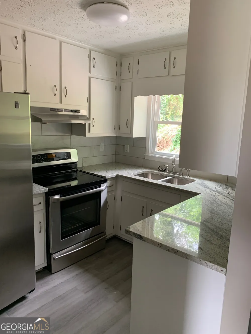 72 East Whitman Street Toccoa, GA 30577