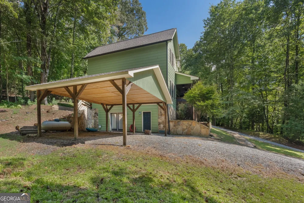 31 Nahunta CT Ellijay, GA 30540