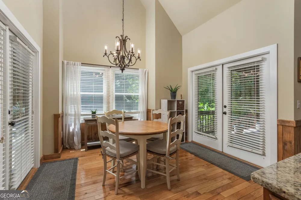 31 Nahunta CT Ellijay, GA 30540
