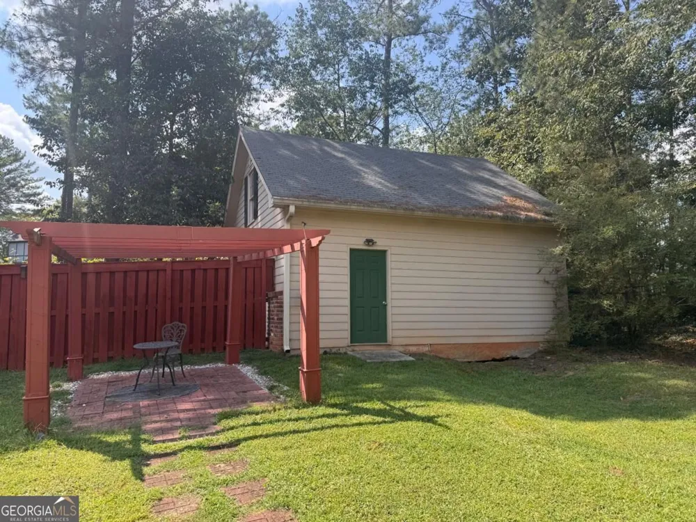 290 Dix Lee On DR Fayetteville, GA 30214