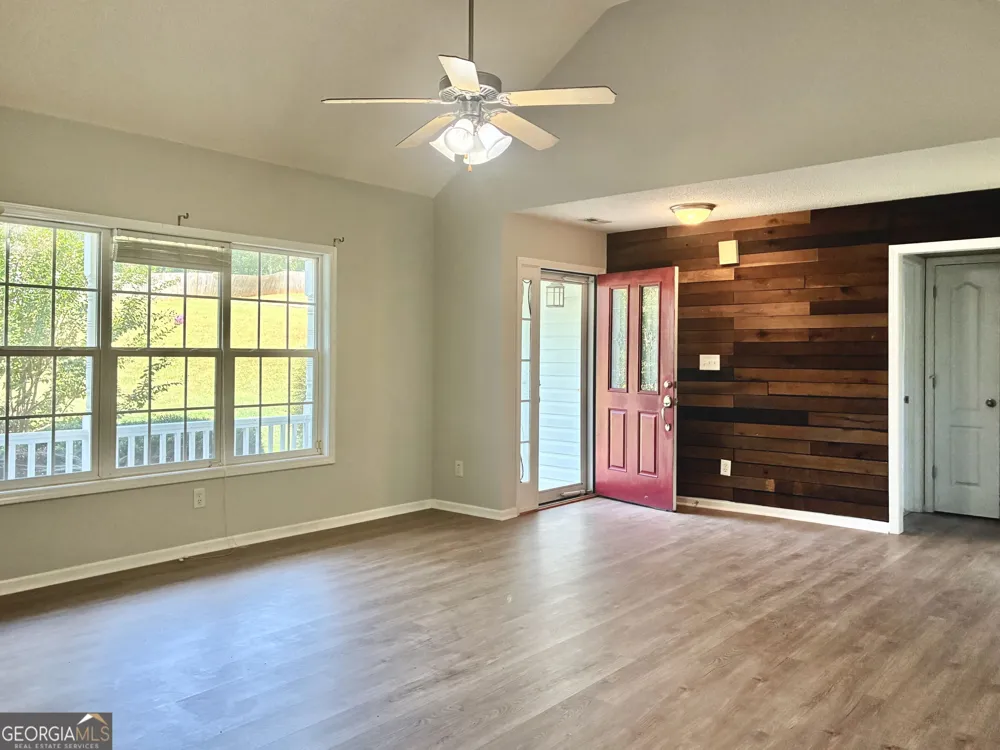 180 Hidden Brook TRL Newnan, GA 30265