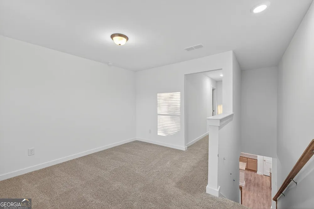 196 Cochin DR Statham, GA 30666