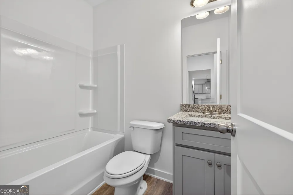 196 Cochin DR Statham, GA 30666