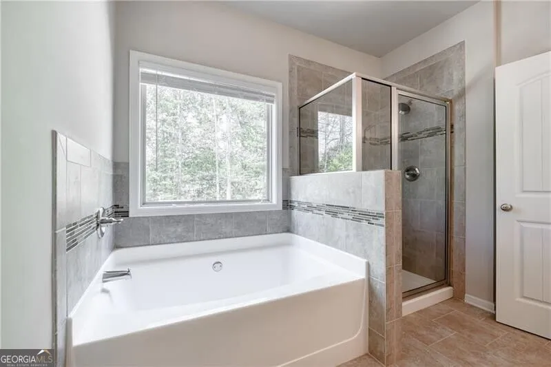 5216 Apple Grove RD Buford, GA 30519