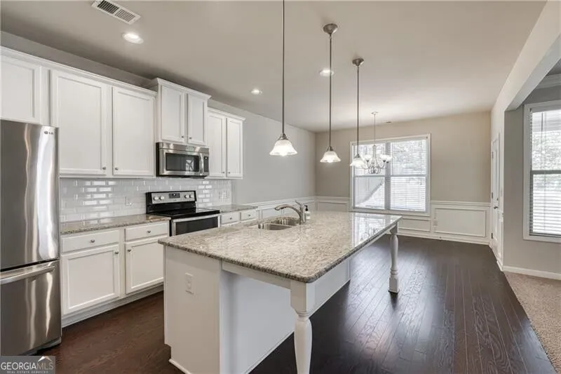 5216 Apple Grove RD Buford, GA 30519