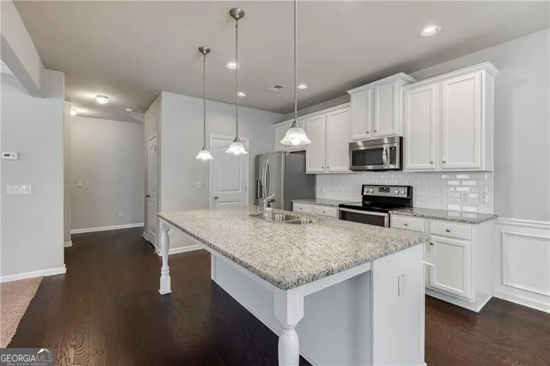 5216 Apple Grove RD Buford, GA 30519