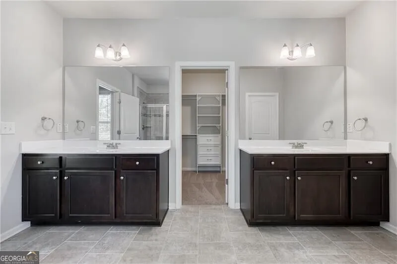 5216 Apple Grove RD Buford, GA 30519