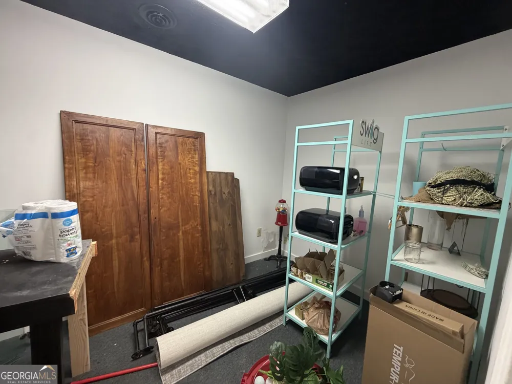 212 Main ST Barnesville, GA 30204