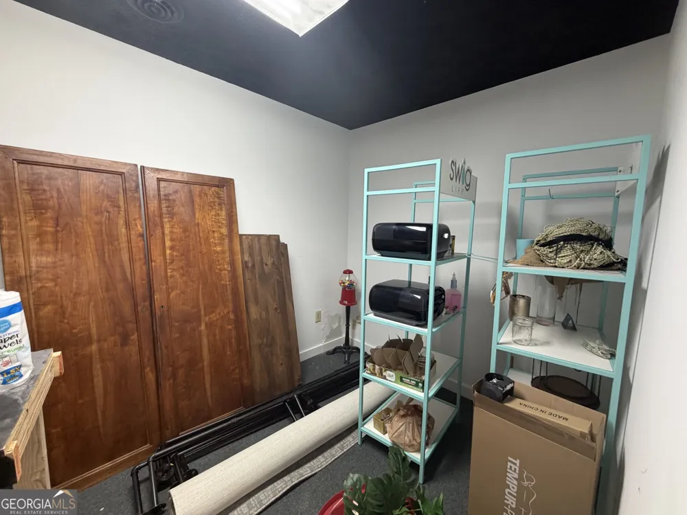 212 Main ST Barnesville, GA 30204