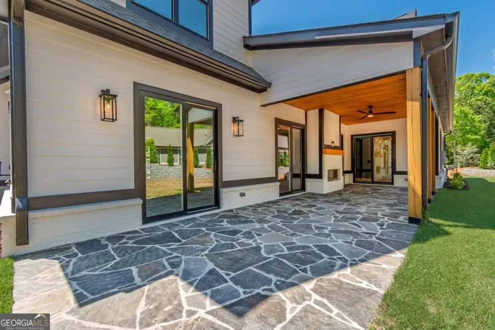 6004 Hemingway LN Gainesville, GA 30506