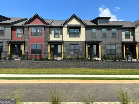 255 Barracks WAY