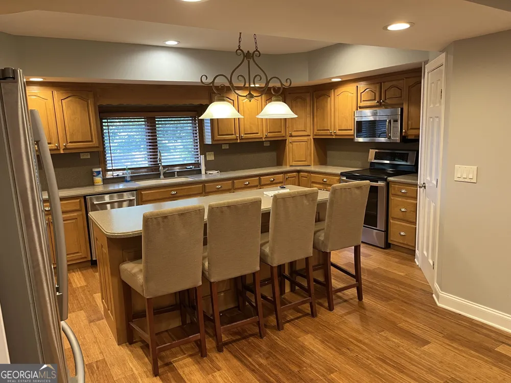 283 Meadow LN Dahlonega, GA 30533