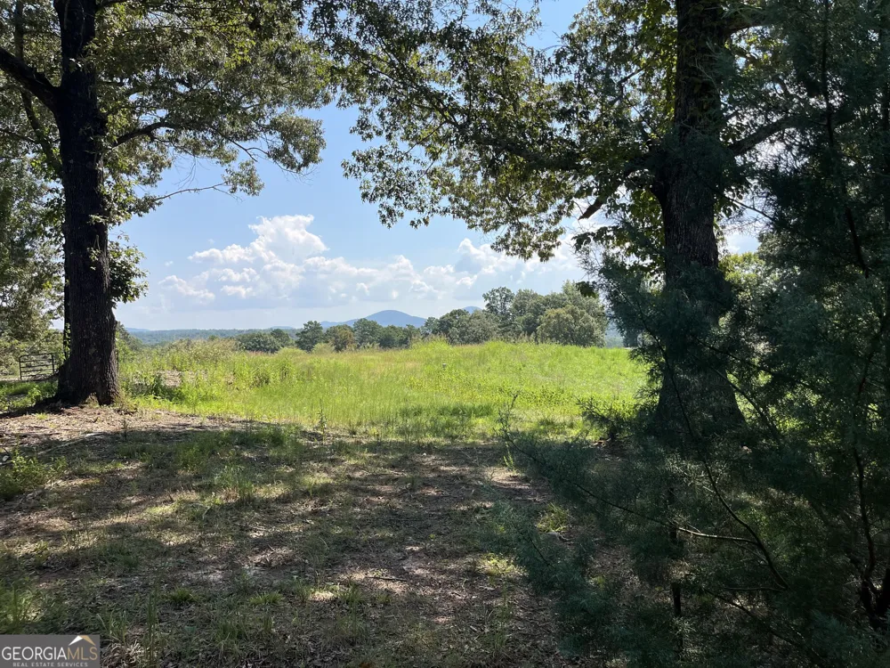 283 Meadow LN Dahlonega, GA 30533