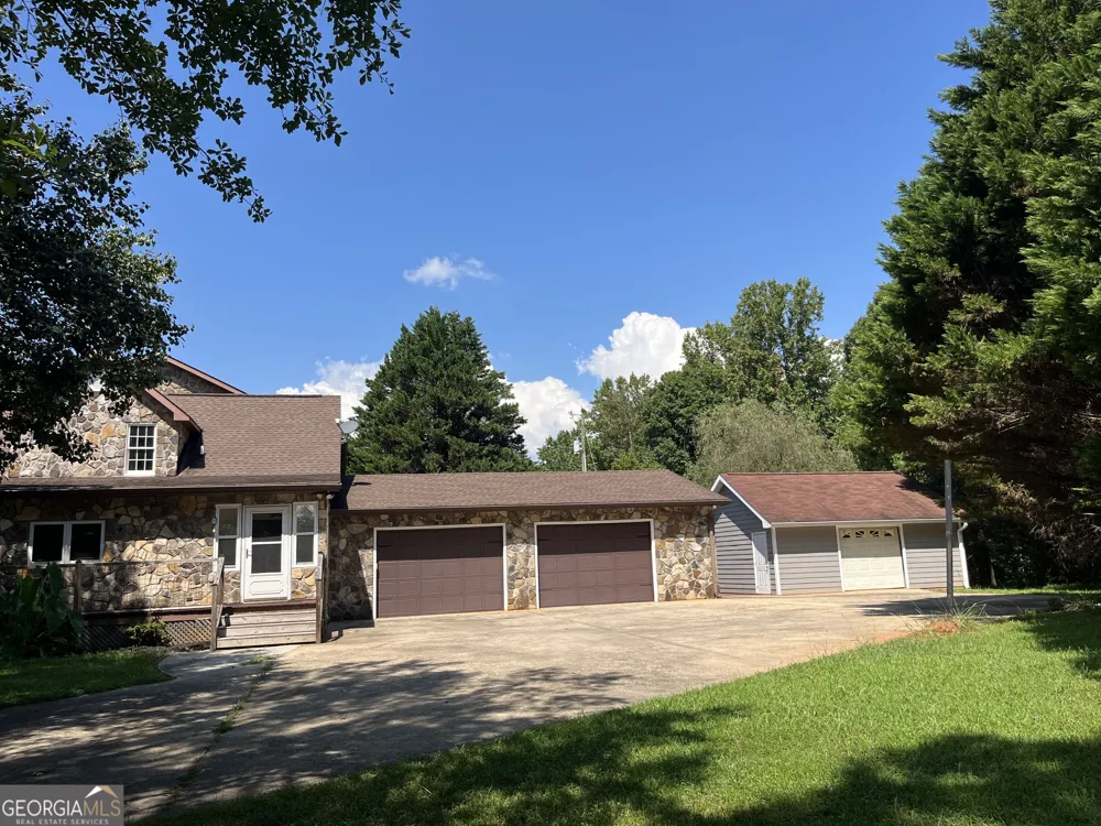 283 Meadow LN Dahlonega, GA 30533