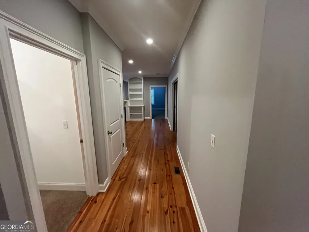 283 Meadow LN Dahlonega, GA 30533