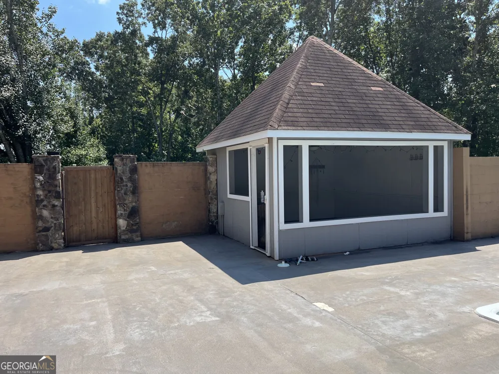 283 Meadow LN Dahlonega, GA 30533