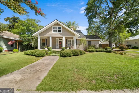631 Barney AVE
