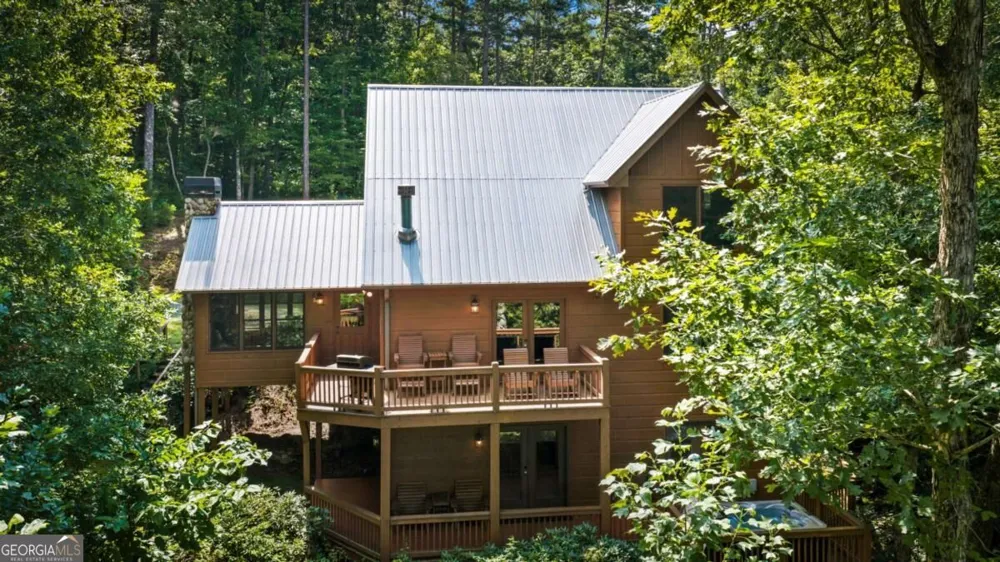 383 River Escape DR Ellijay, GA 30540