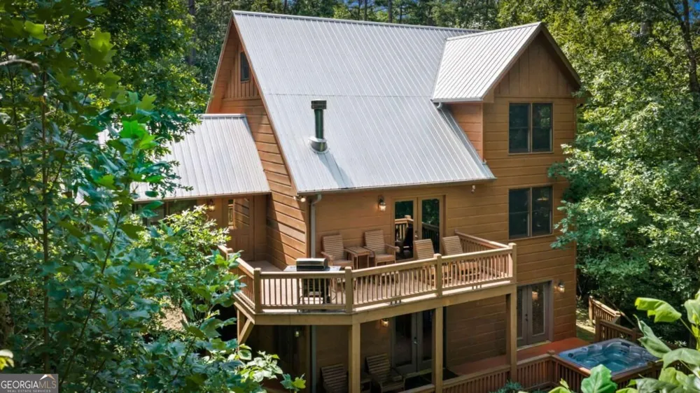 383 River Escape DR Ellijay, GA 30540