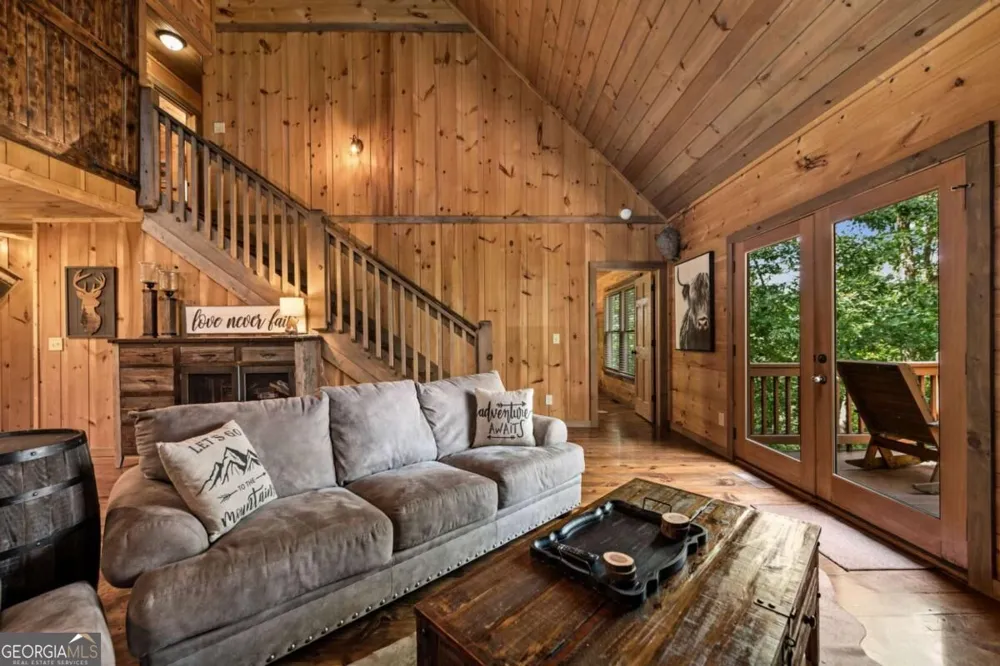 383 River Escape DR Ellijay, GA 30540