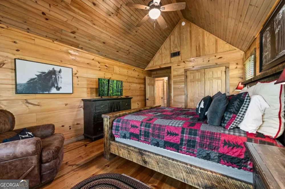 383 River Escape DR Ellijay, GA 30540