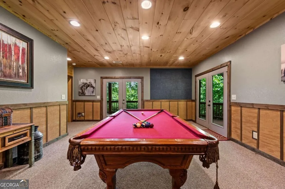 383 River Escape DR Ellijay, GA 30540