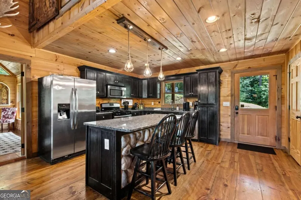 383 River Escape DR Ellijay, GA 30540