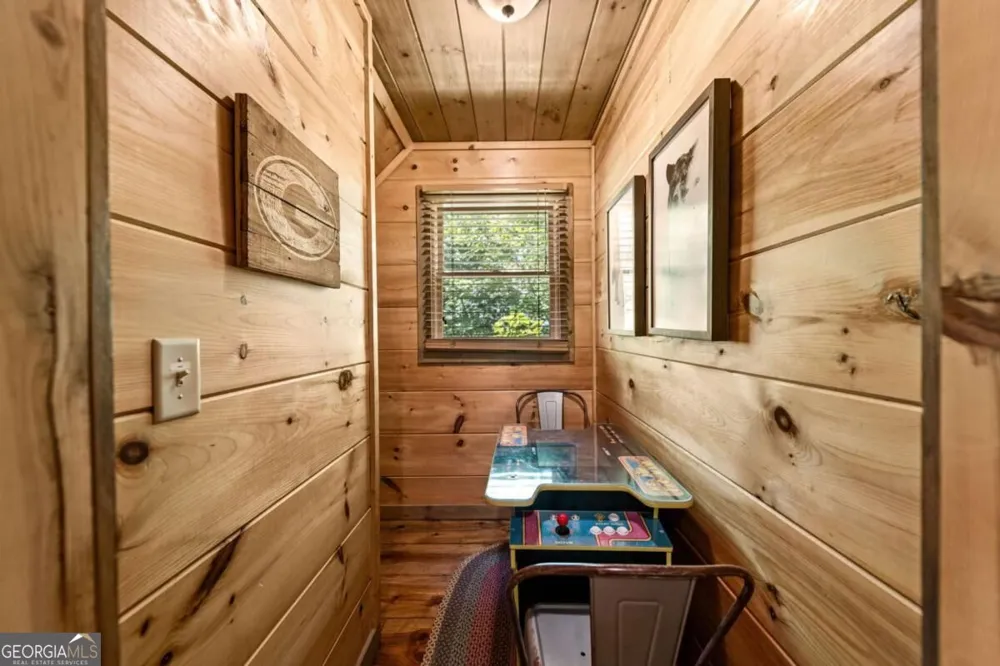 383 River Escape DR Ellijay, GA 30540