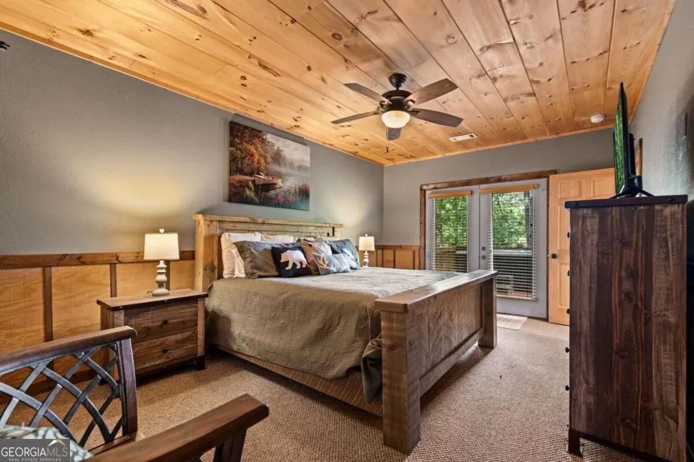 383 River Escape DR Ellijay, GA 30540