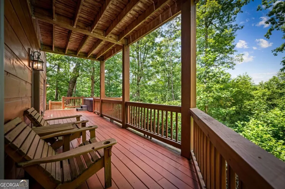 383 River Escape DR Ellijay, GA 30540