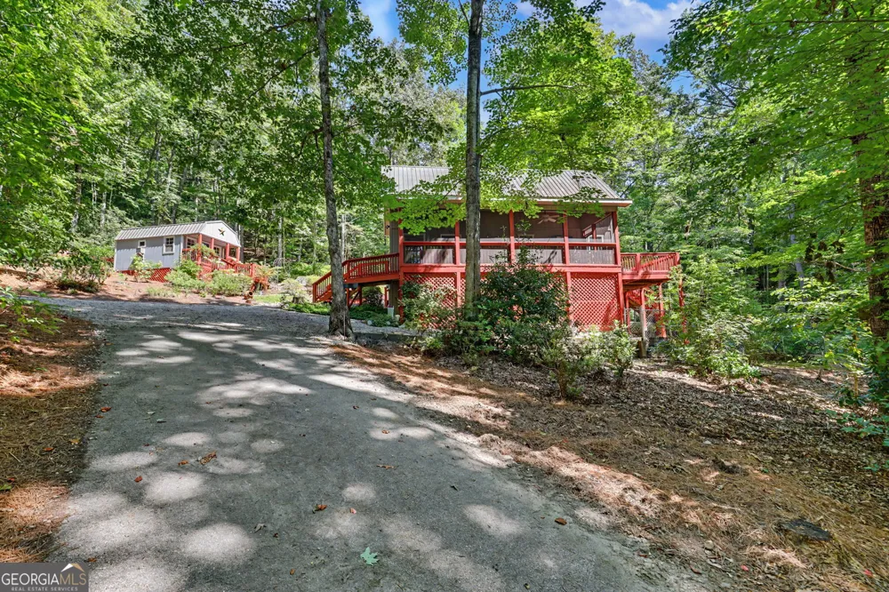 82 Buckeye LN Clayton, GA 30525