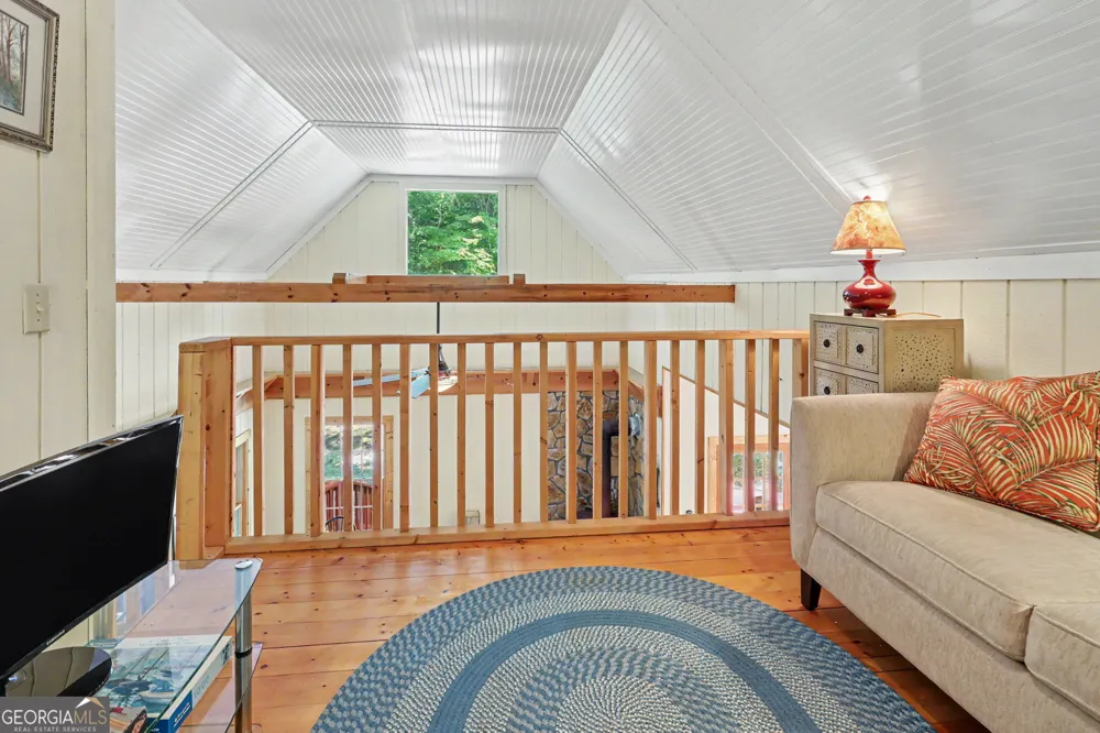82 Buckeye LN Clayton, GA 30525