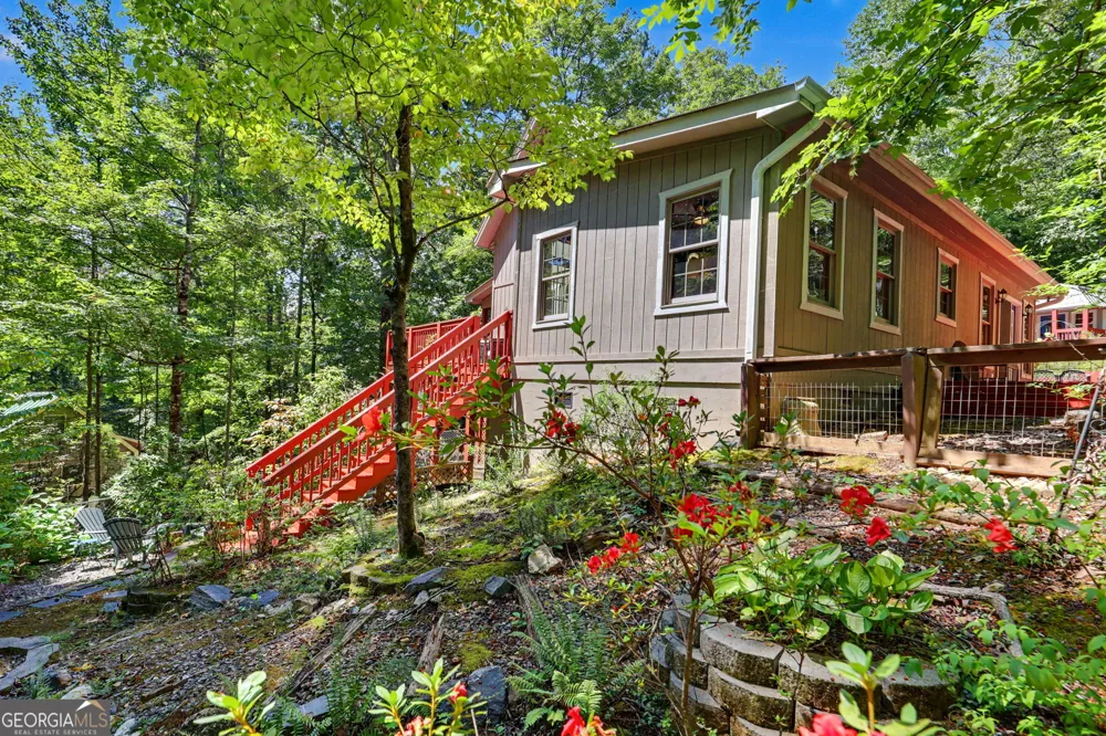 82 Buckeye LN Clayton, GA 30525