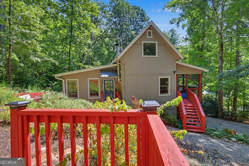 82 Buckeye LN Clayton, GA 30525