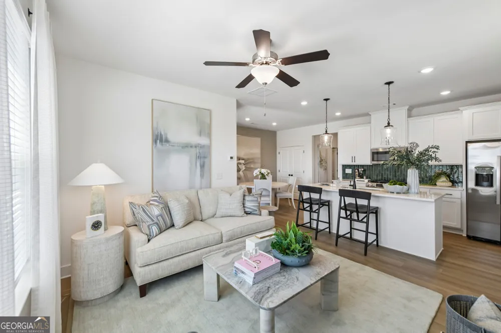 303 Barracks WAY Hoschton, GA 30548