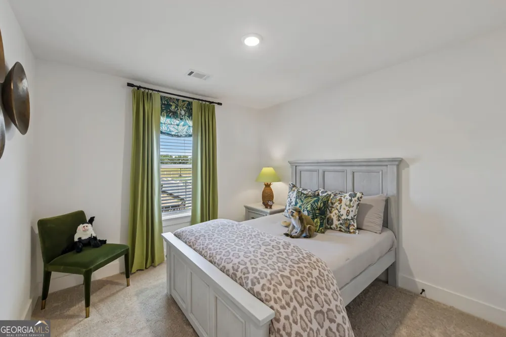 303 Barracks WAY Hoschton, GA 30548
