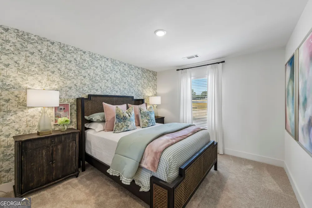 303 Barracks WAY Hoschton, GA 30548