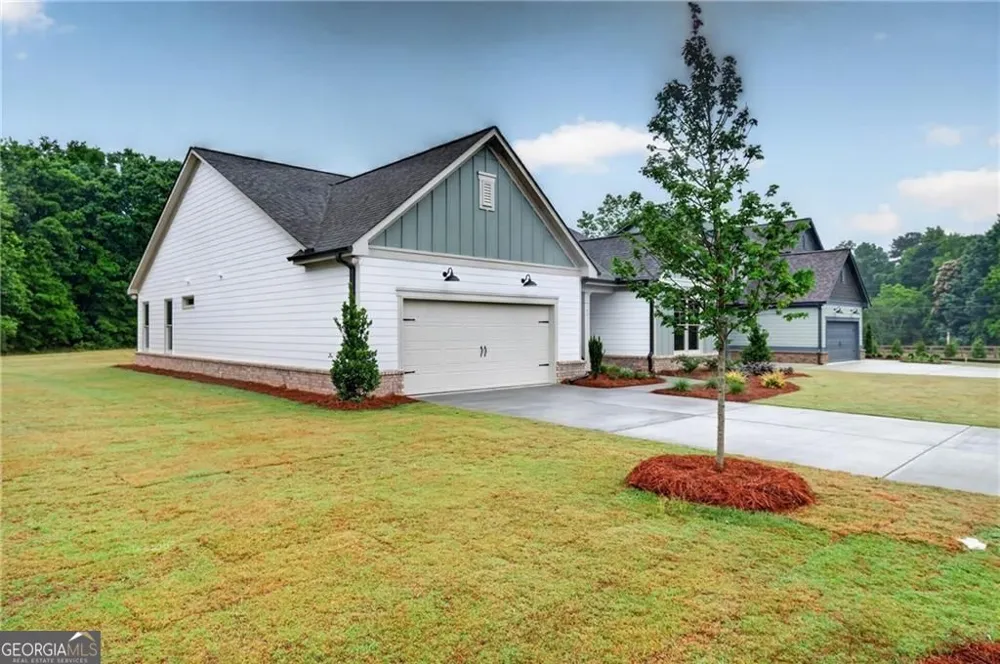 69 STANLEY DR Winder, GA 30680