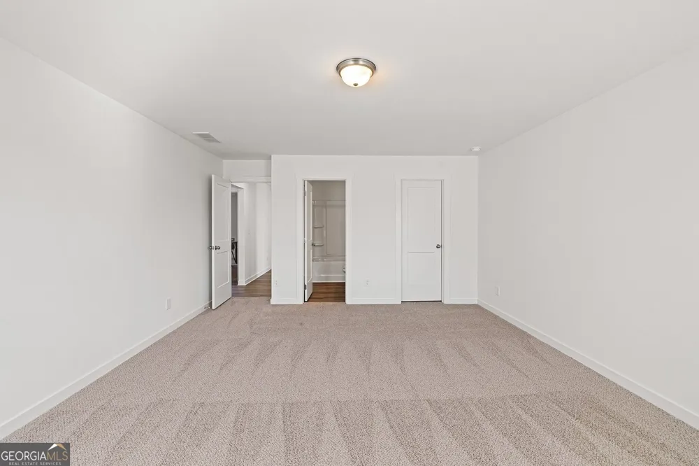 226 Cochin DR Statham, GA 30666