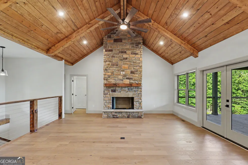 1306 Ramey Mtn RD Hiawassee, GA 30546