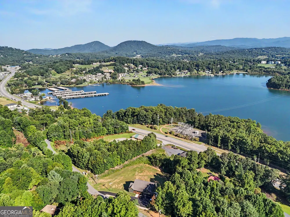 1306 Ramey Mtn RD Hiawassee, GA 30546