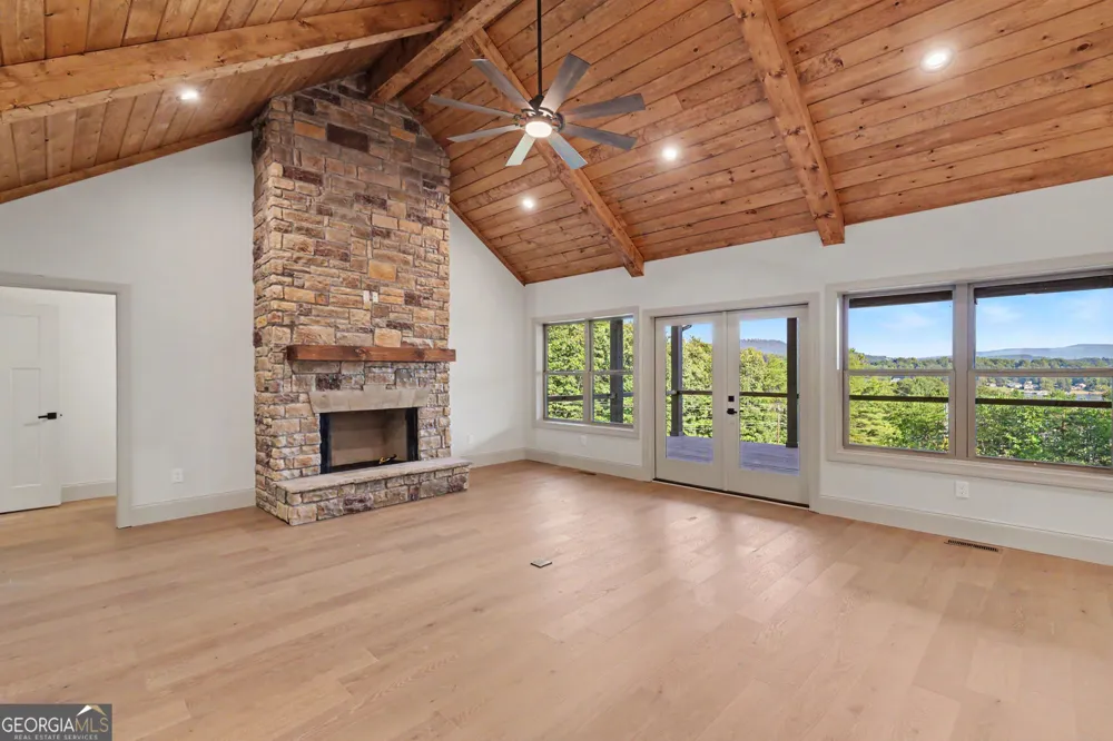 1306 Ramey Mtn RD Hiawassee, GA 30546